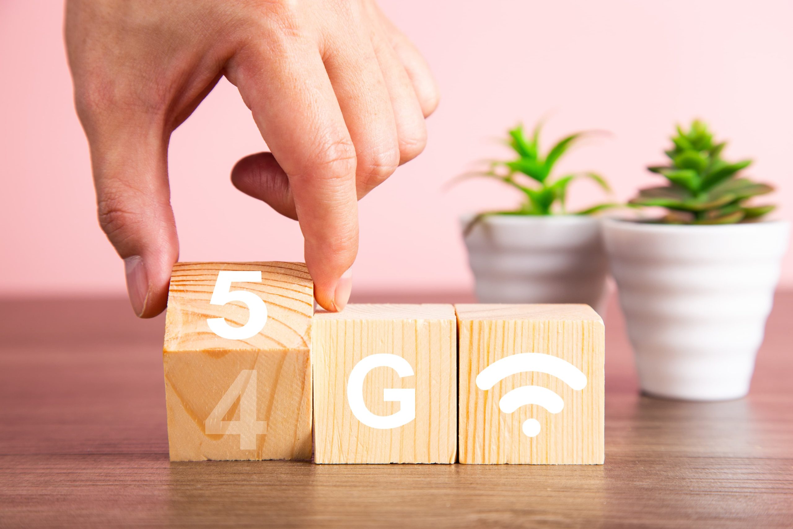 5G Revolution: Transforming the Way We Connect and Communicate